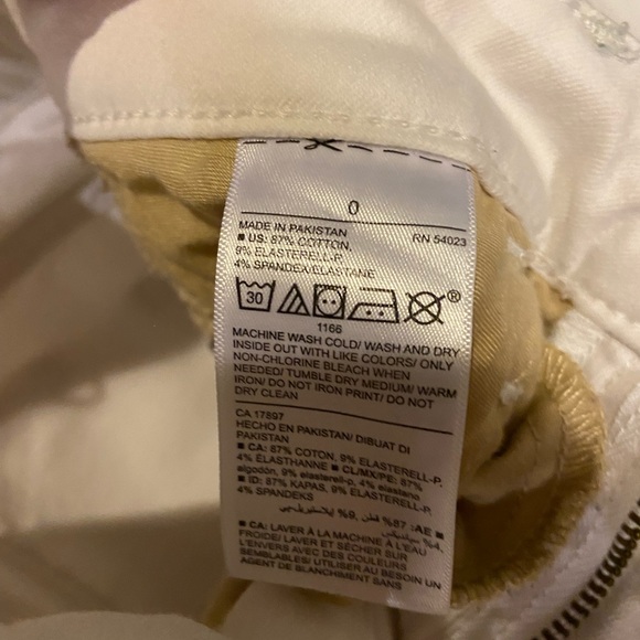 Lightly worn, stretchy white skinny jeans - Picture 4 of 5